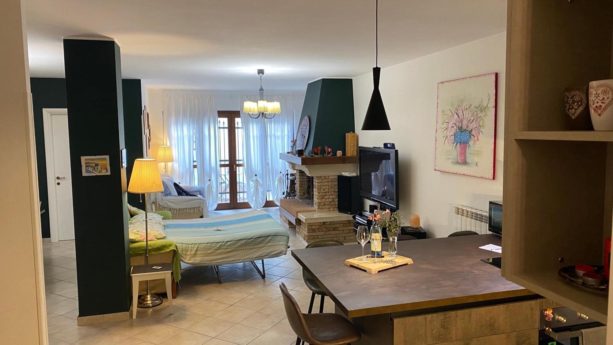 The Wild Lavender Apartman Cecchina Kültér fotó